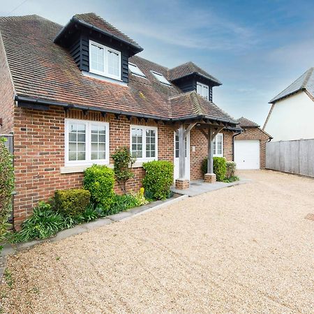 Modern & Stylish Seaside Family Home Chichester Exterior photo